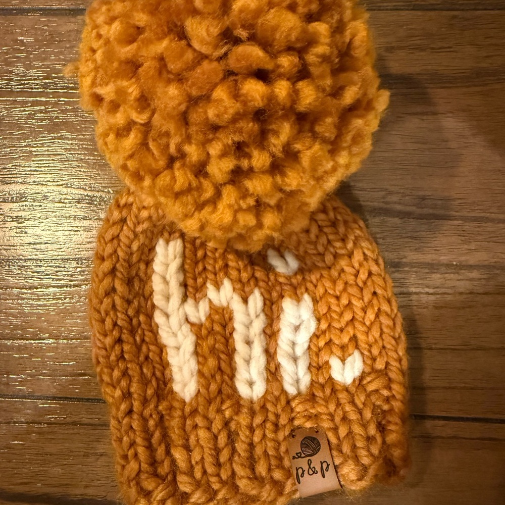 Pine & Poppy Pom Hat